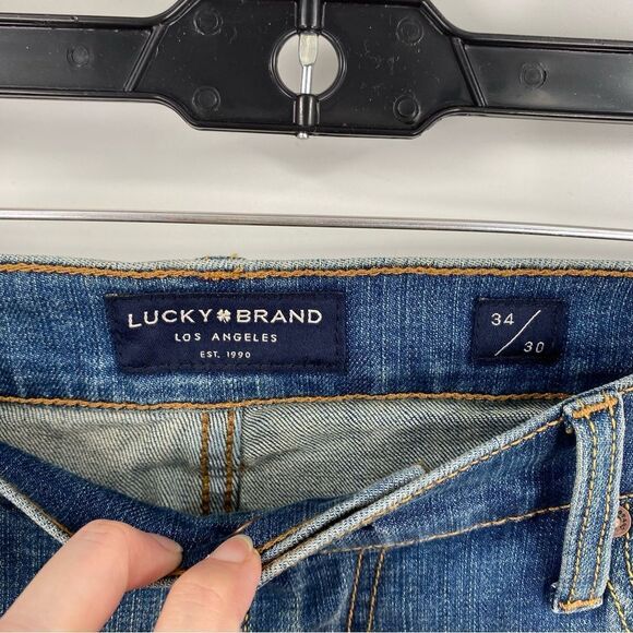 Lucky Brand Men’s 410 Athletic Slim Jeans size 34x30 - Picture 2 of 4